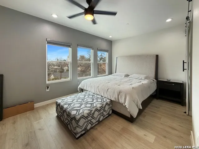 308 S MESQUITE ST Unit 4 San Antonio, TX 78203