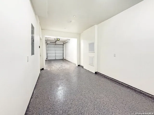 308 S MESQUITE ST Unit 4 San Antonio, TX 78203