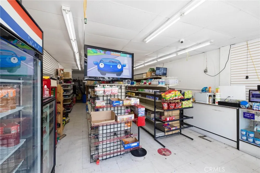 694 S Burlington Avenue Los Angeles, CA 90057