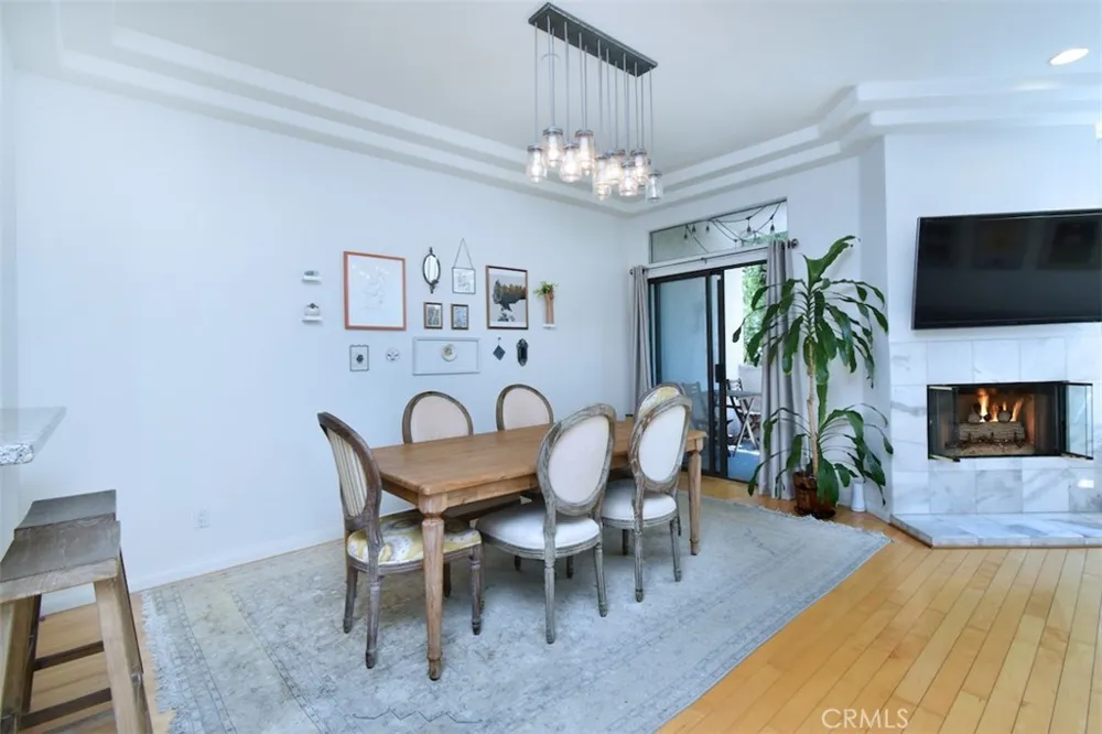 11847 Laurelwood #304 Studio City, CA 91604