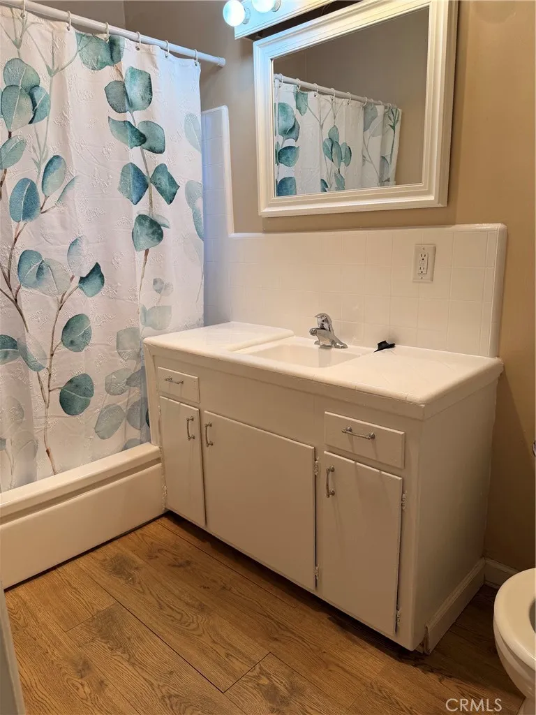 7011 Greeley Tujunga, CA 91042