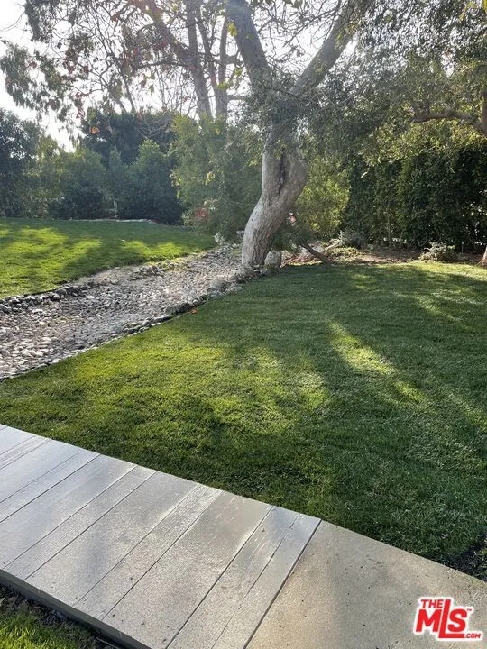30370 Morning View Drive Malibu, CA 90265