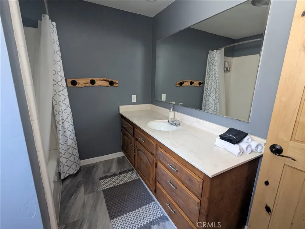 33597 Green Valley Lake Road Green Valley Lake, CA 92341