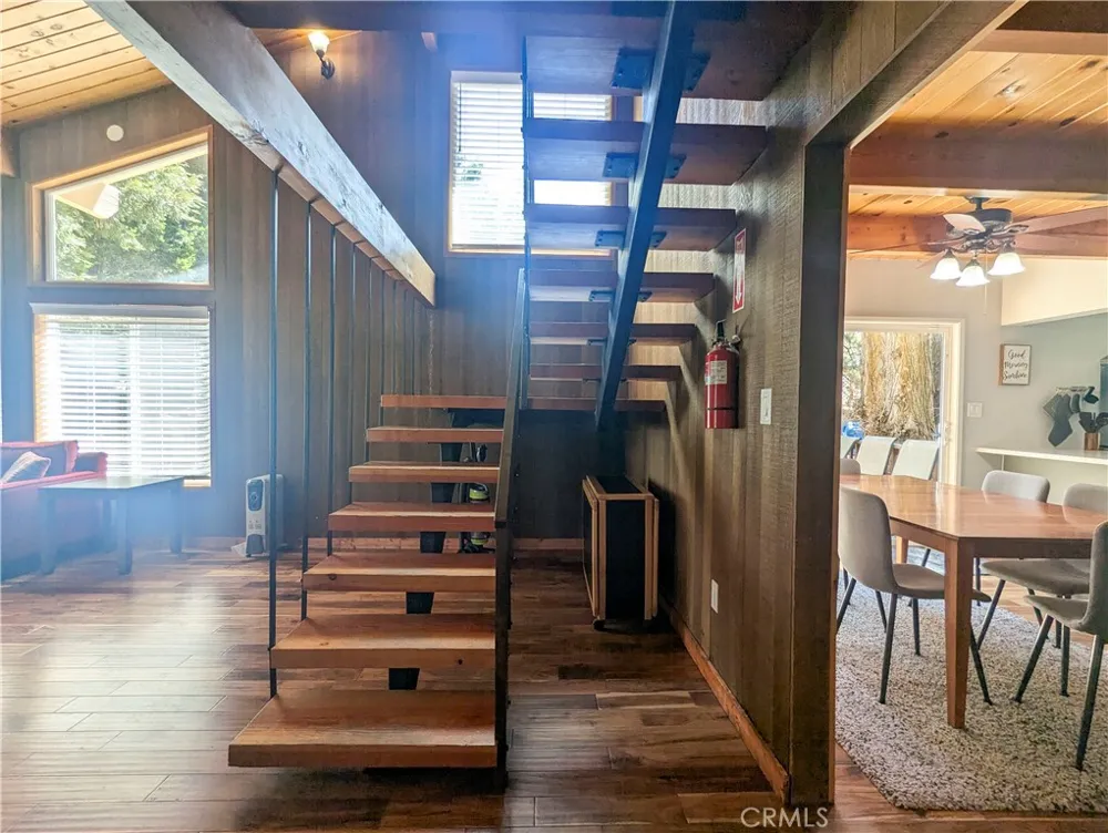33597 Green Valley Lake Road Green Valley Lake, CA 92341