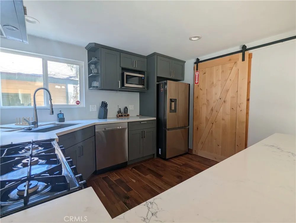 33597 Green Valley Lake Road Green Valley Lake, CA 92341