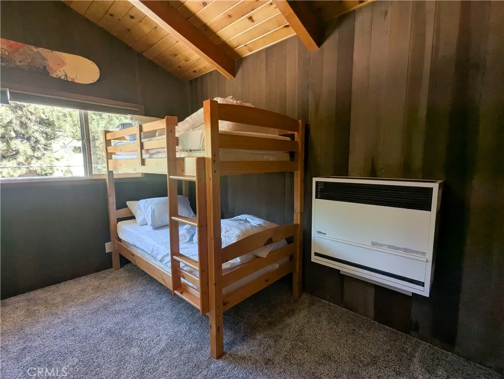 33597 Green Valley Lake Road Green Valley Lake, CA 92341