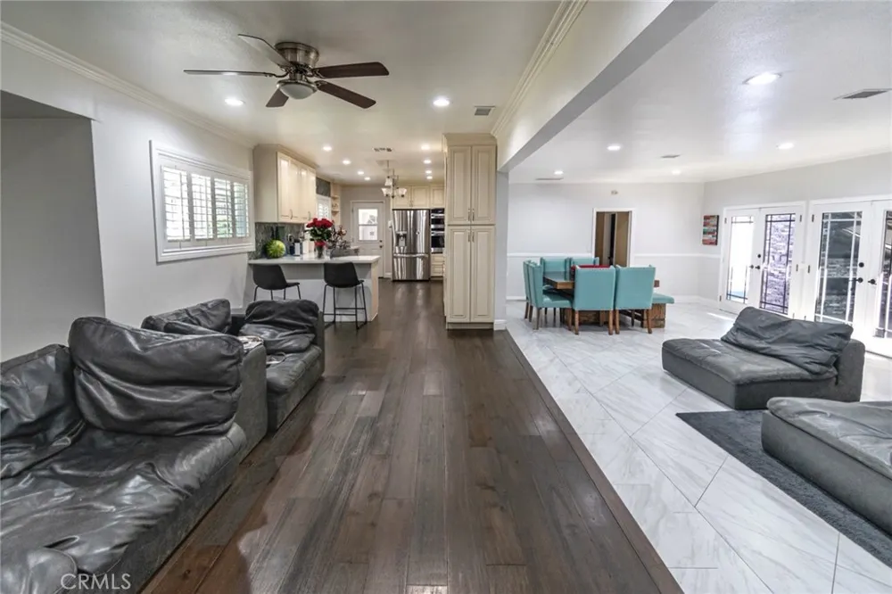 8346 Lexington Downey, CA 90241