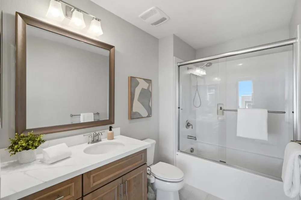 287 Llano De Los Robles Avenue #9 San Jose, CA 95136