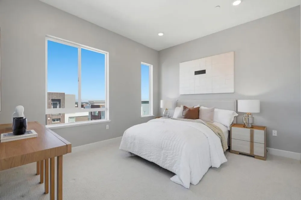 287 Llano De Los Robles Avenue #9 San Jose, CA 95136