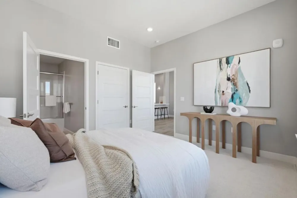 287 Llano De Los Robles Avenue #9 San Jose, CA 95136