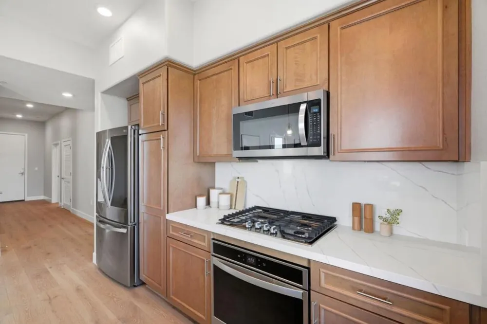 287 Llano De Los Robles Avenue #9 San Jose, CA 95136