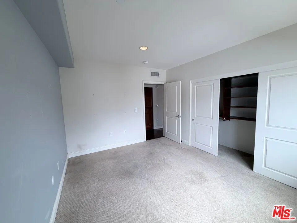 8238 W Manchester Avenue #308 Playa del Rey, CA 90293