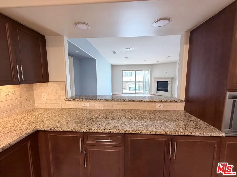 8238 W Manchester Avenue #308 Playa del Rey, CA 90293