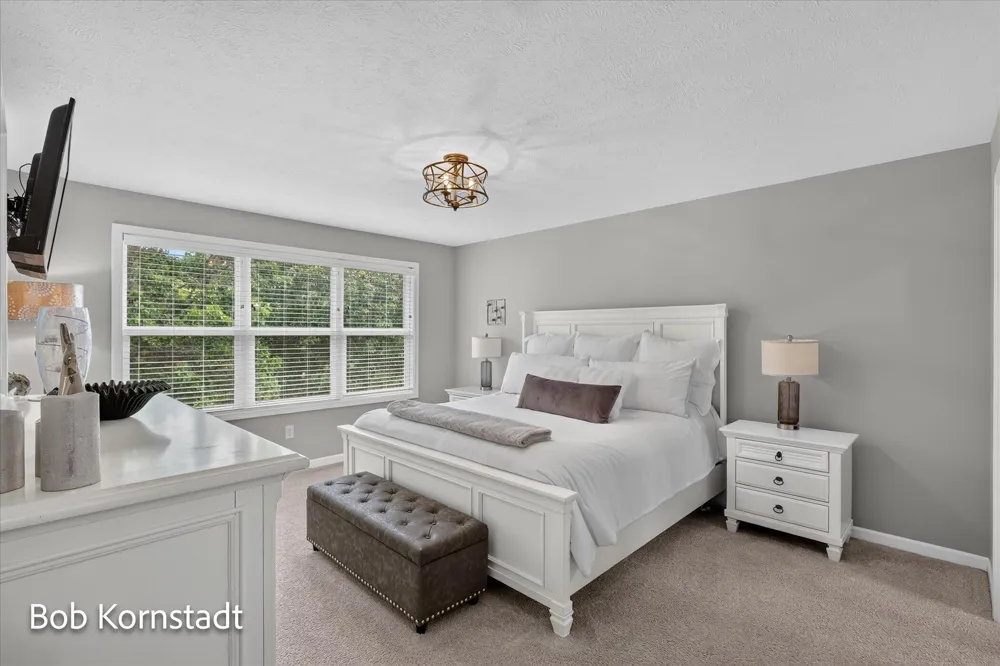 8059 Buttrick Ridge Trail SE Alto, MI 49302