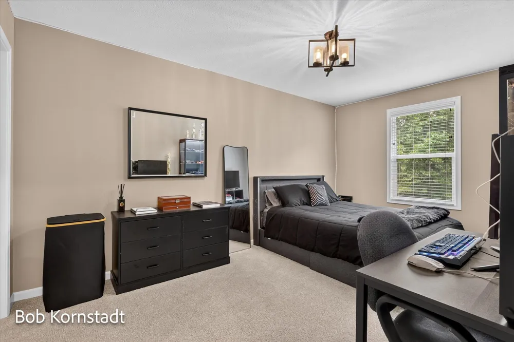 8059 Buttrick Ridge Trail SE Alto, MI 49302