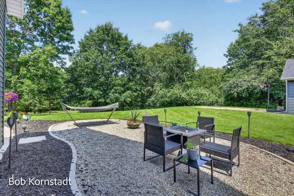 8059 Buttrick Ridge Trail SE Alto, MI 49302