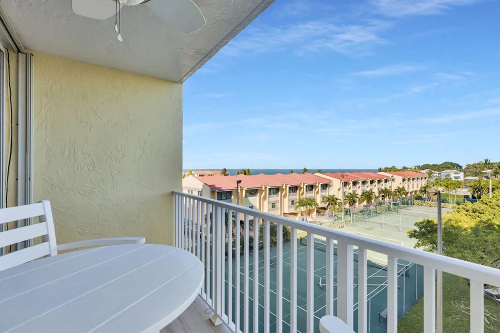 88540 Overseas Highway #304 Tavernier, FL 33070