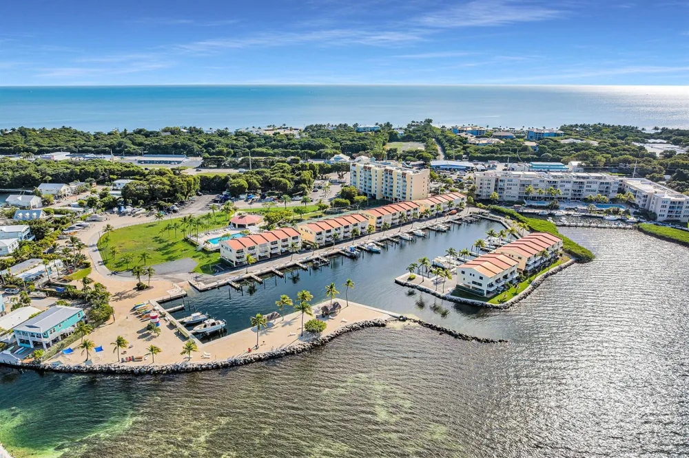 88540 Overseas Highway #304 Tavernier, FL 33070