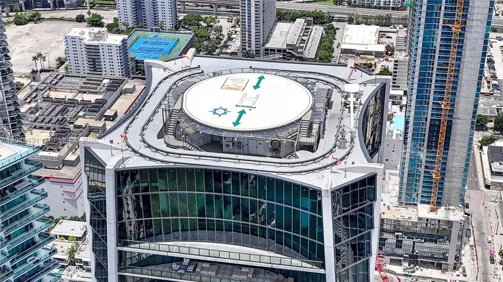 1000 Biscayne Blvd #4401 Miami, FL 33132