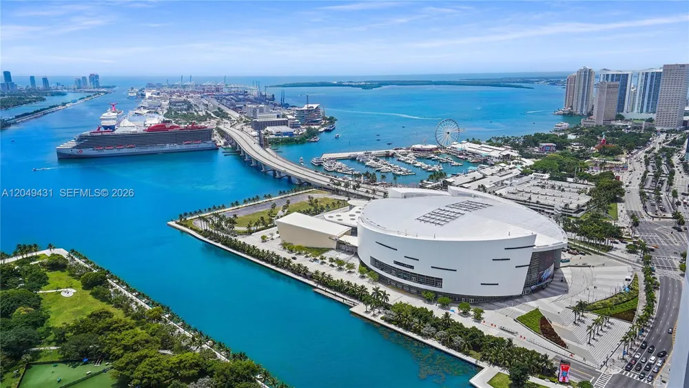 1000 Biscayne Blvd #4401 Miami, FL 33132
