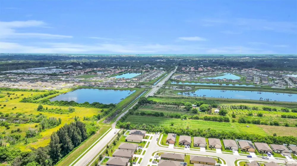 5312 Amusement Avenue Fort Pierce, FL 34947