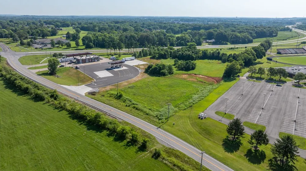 4300 Lafayette Rd Hopkinsville, KY 42240