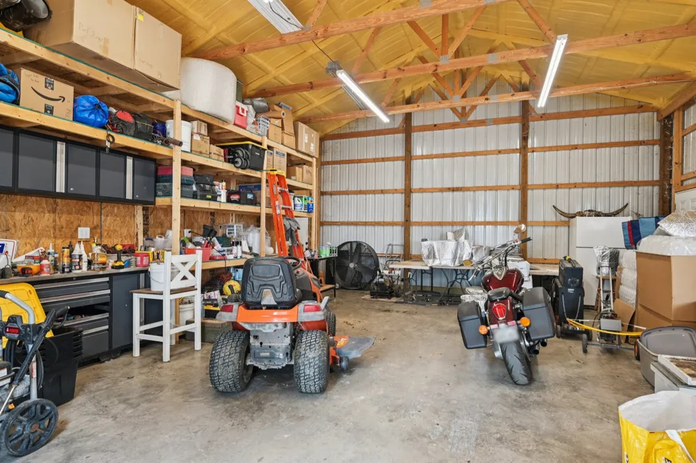 1143 RS County Road 2300 Emory, TX 75440