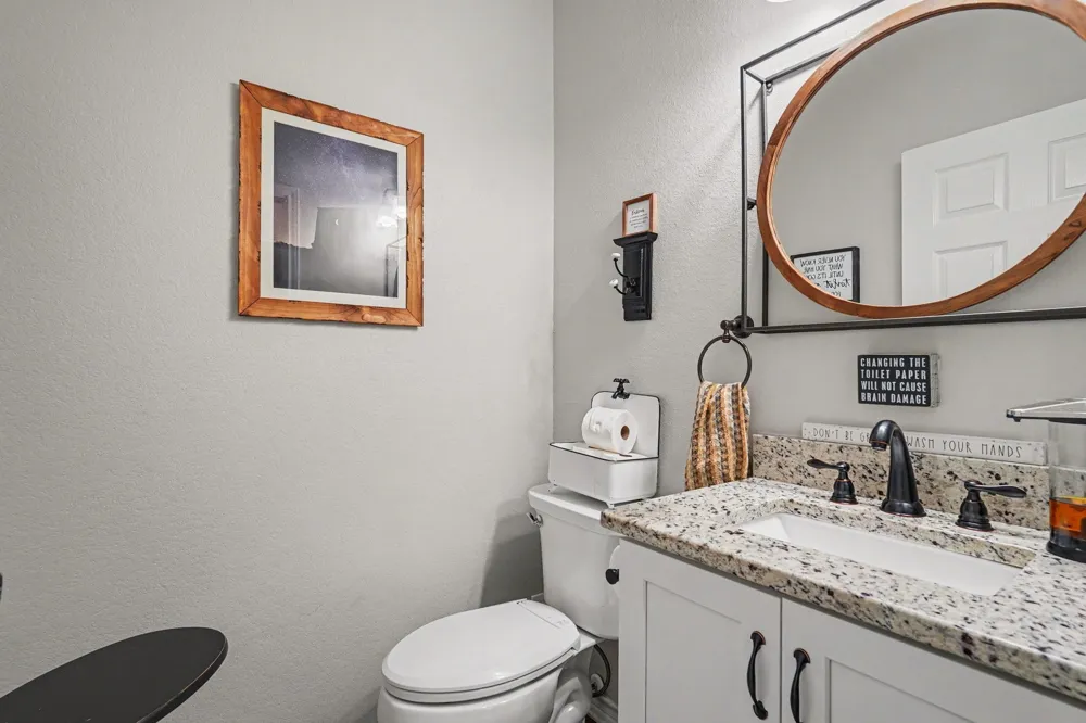 125 Rolling Hills Boulevard Alvord, TX 76225