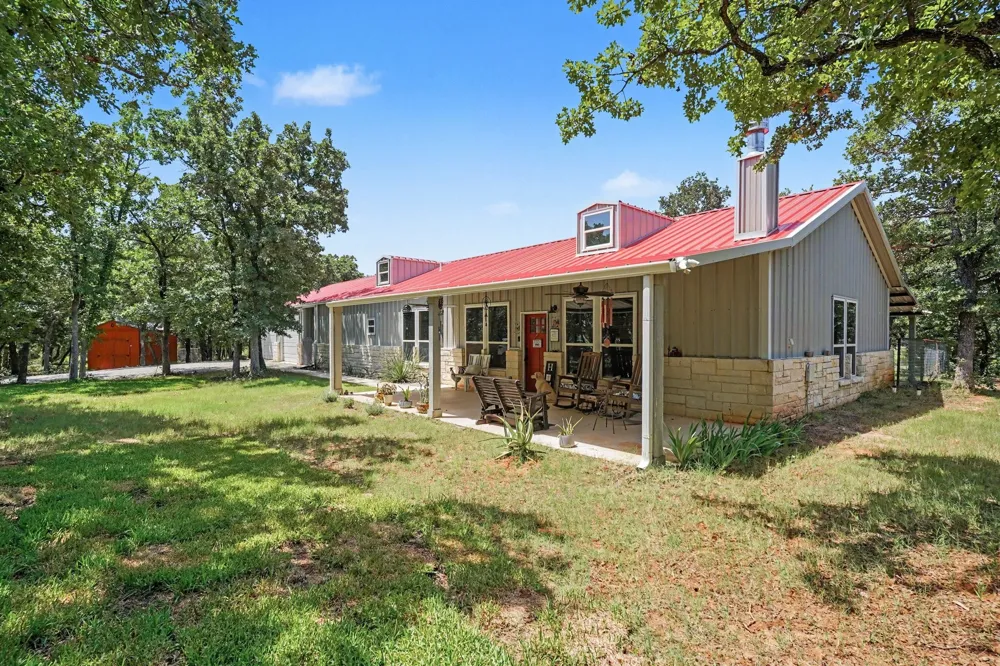 125 Rolling Hills Boulevard Alvord, TX 76225
