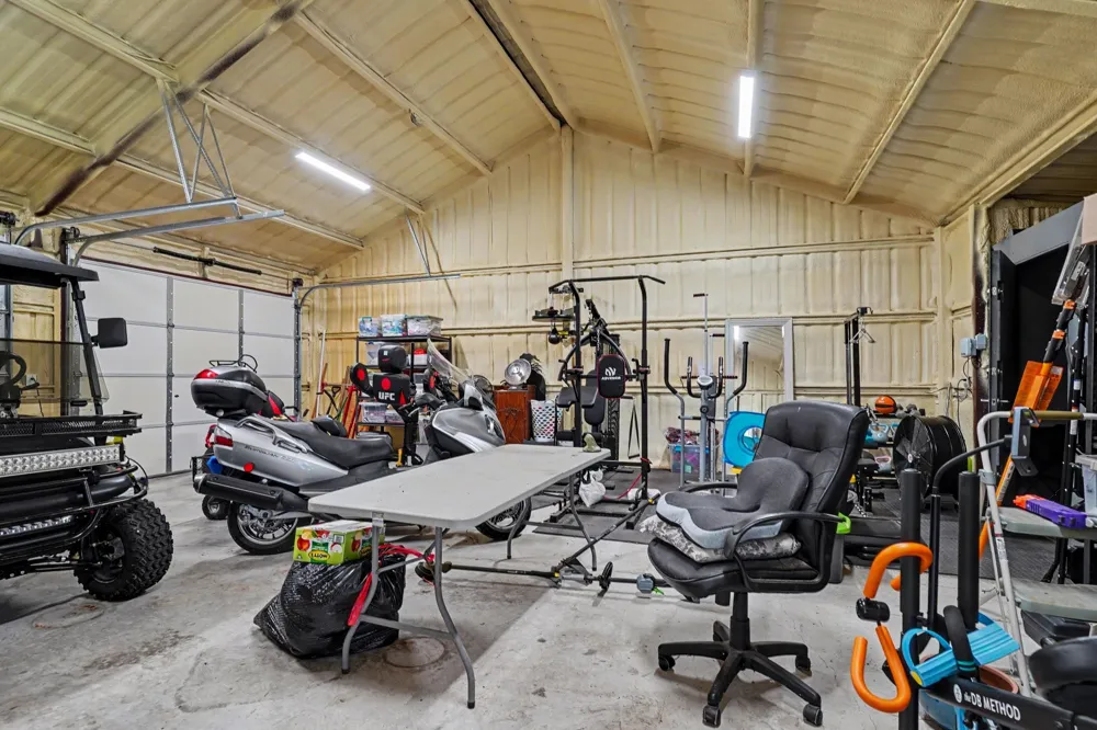 125 Rolling Hills Boulevard Alvord, TX 76225