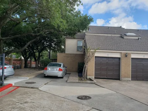 2277 S Kirkwood Road #1115