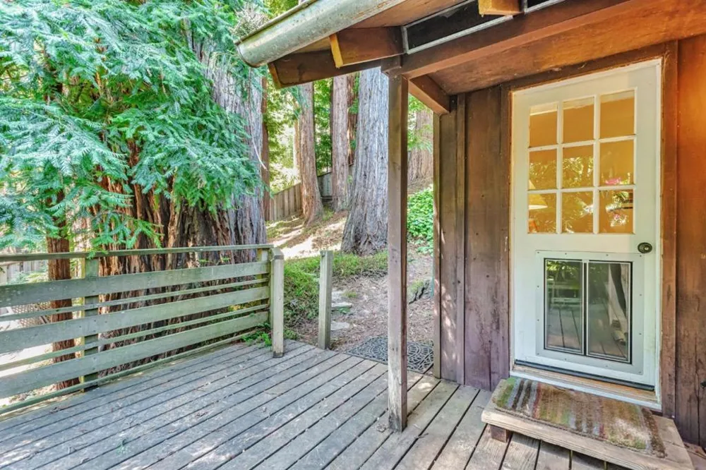 252 Blakewood Way Redwood City, CA 94062