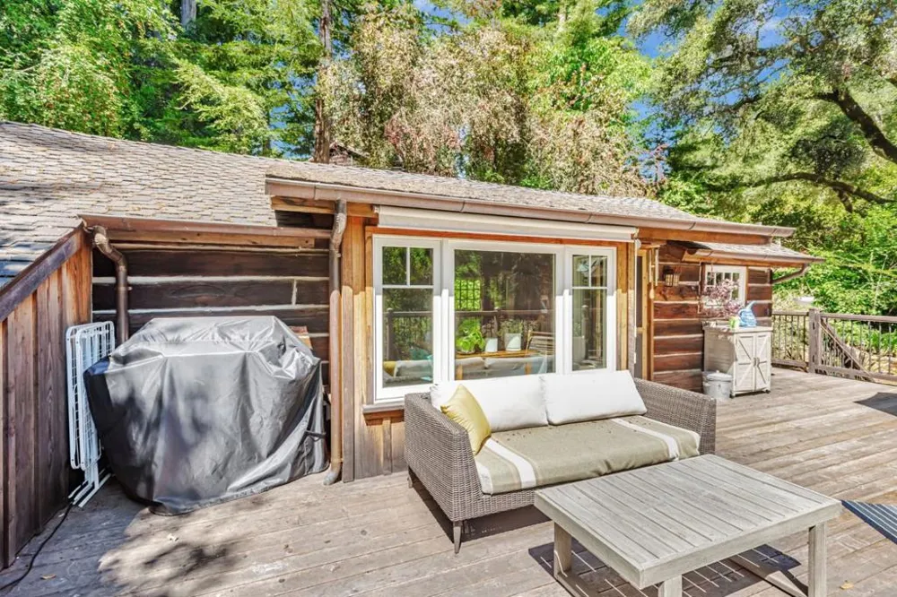 252 Blakewood Way Redwood City, CA 94062