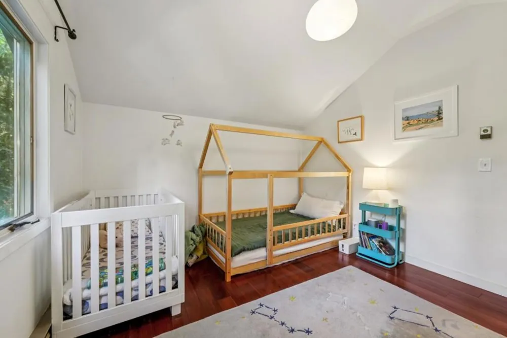 252 Blakewood Way Redwood City, CA 94062