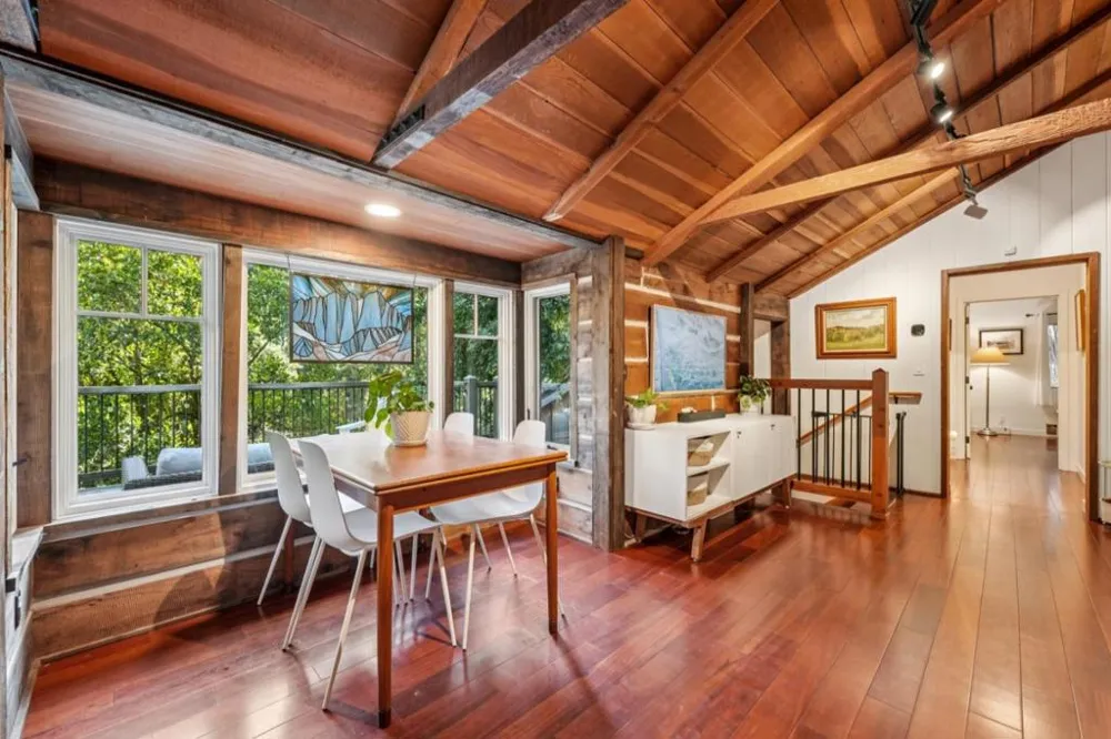 252 Blakewood Way Redwood City, CA 94062