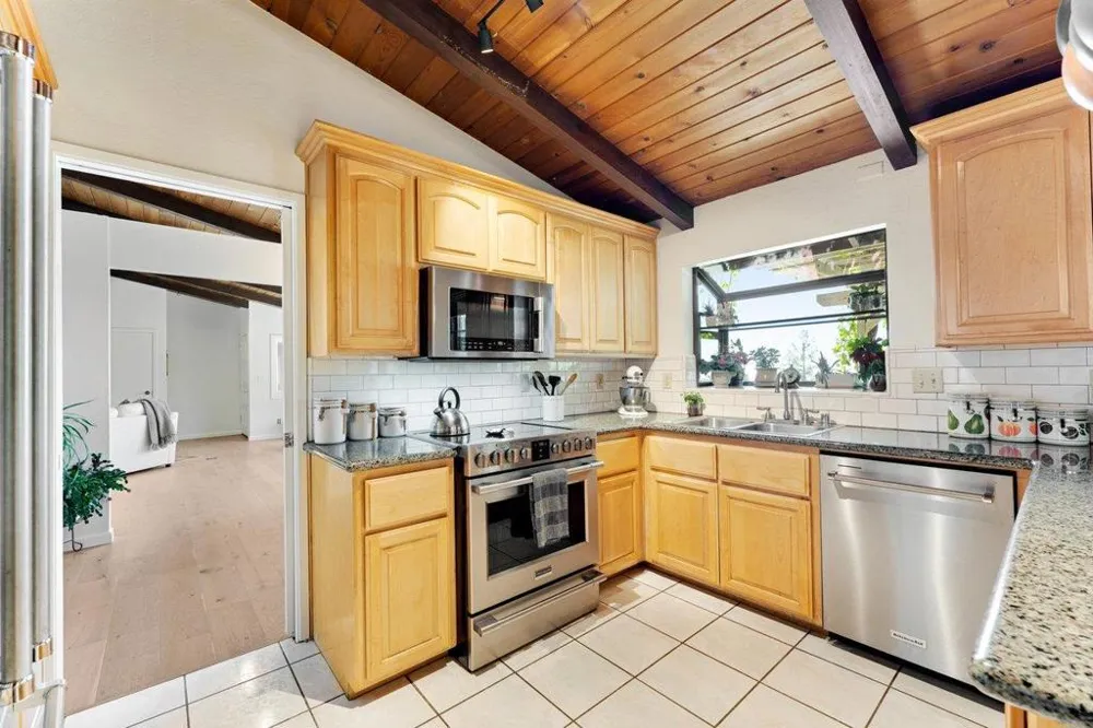 27255 Loma Prieta Way Los Gatos, CA 95033