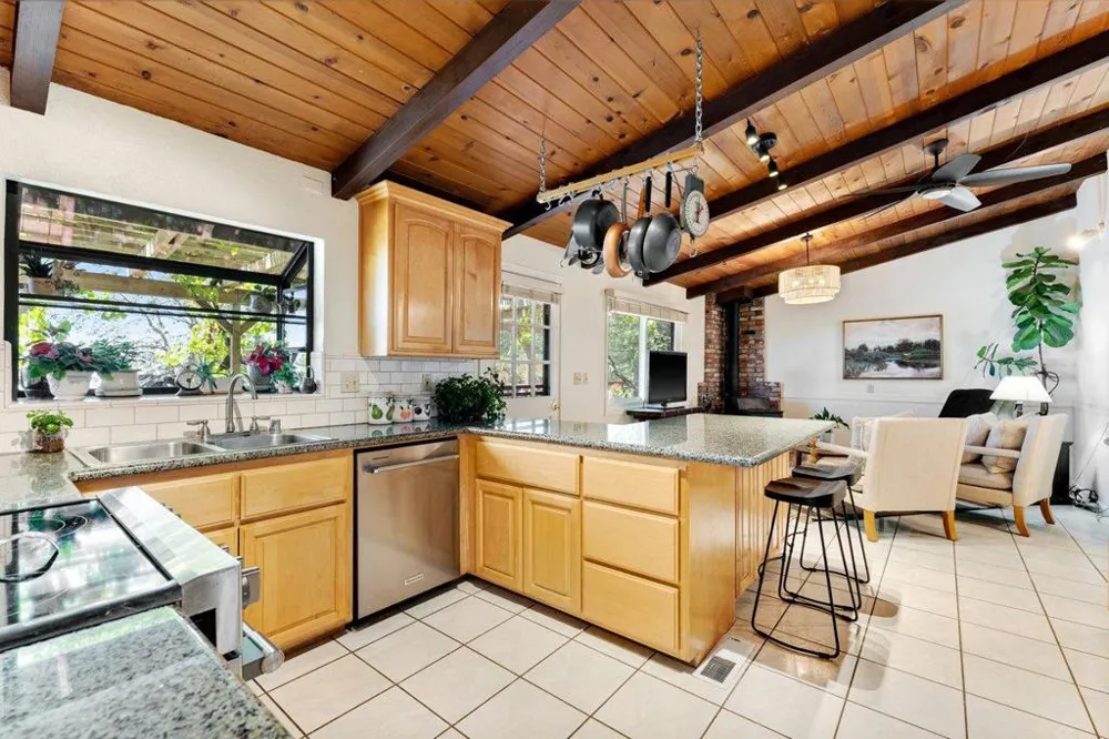 27255 Loma Prieta Way Los Gatos, CA 95033