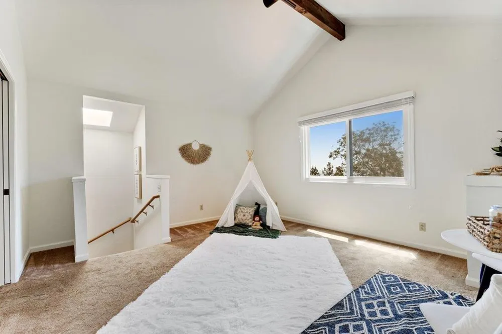 27255 Loma Prieta Way Los Gatos, CA 95033