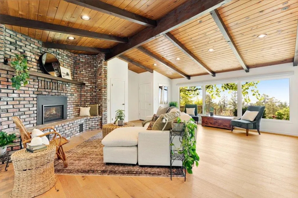 27255 Loma Prieta Way Los Gatos, CA 95033