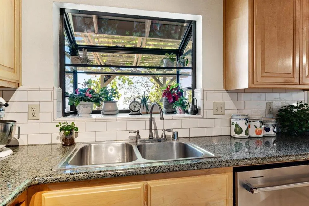 27255 Loma Prieta Way Los Gatos, CA 95033