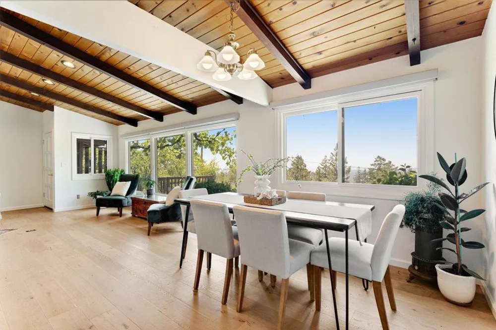 27255 Loma Prieta Way Los Gatos, CA 95033
