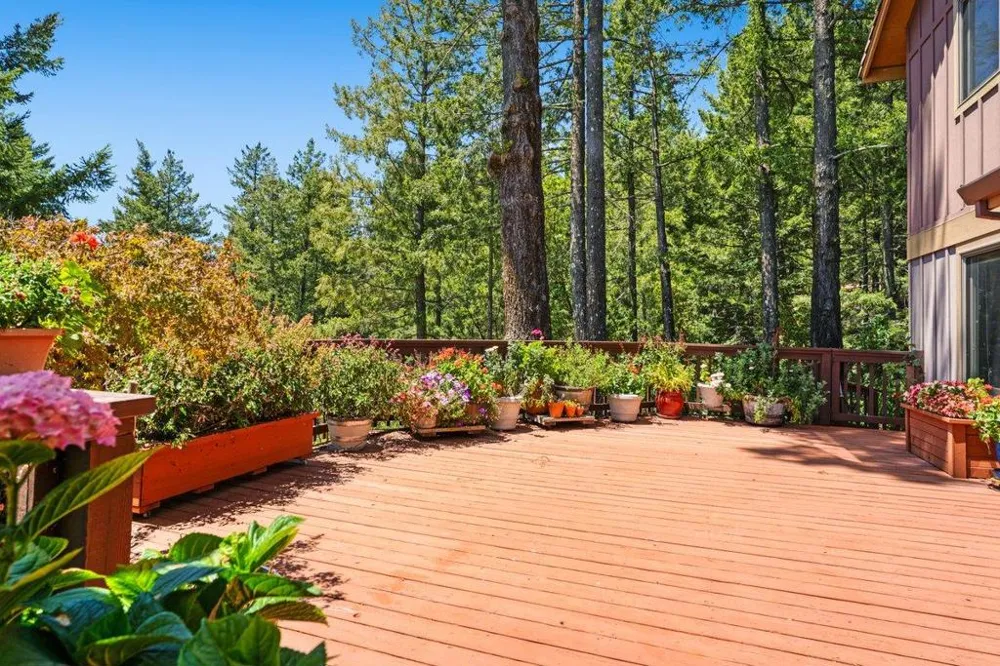 27255 Loma Prieta Way Los Gatos, CA 95033