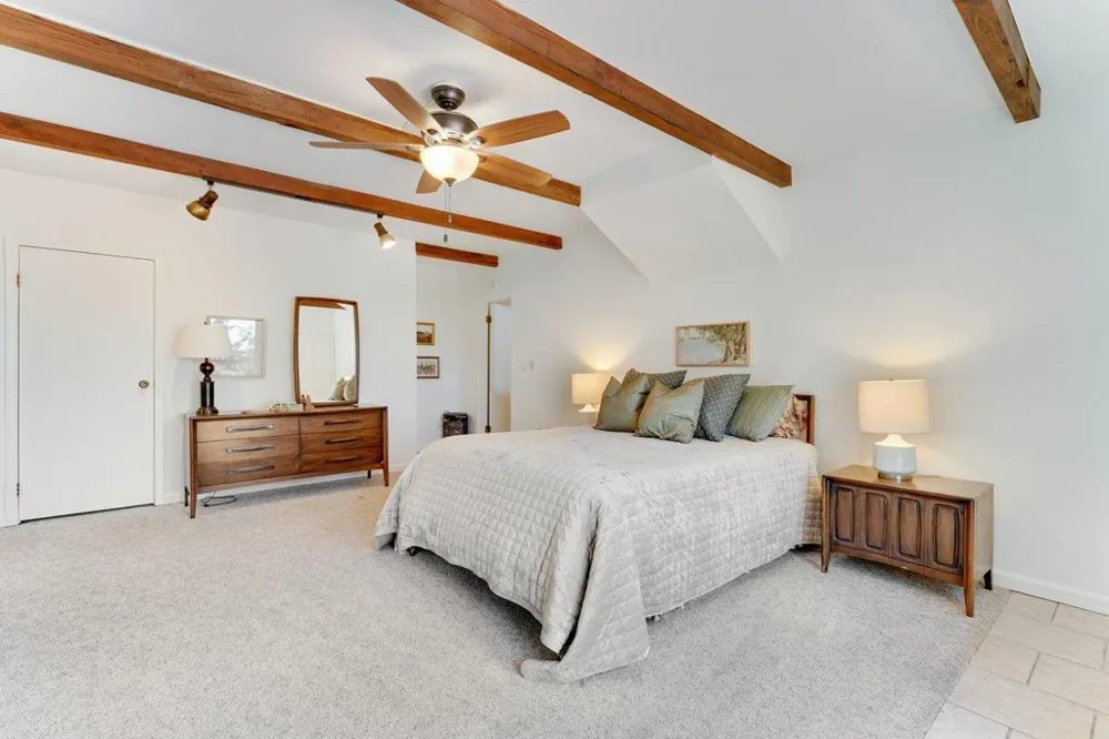 27255 Loma Prieta Way Los Gatos, CA 95033