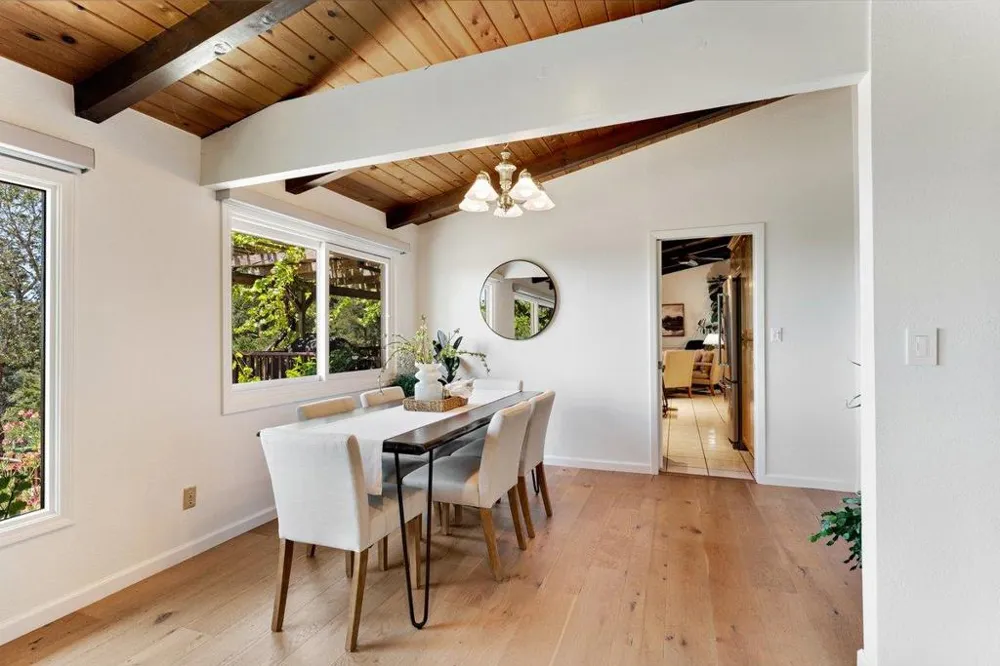27255 Loma Prieta Way Los Gatos, CA 95033