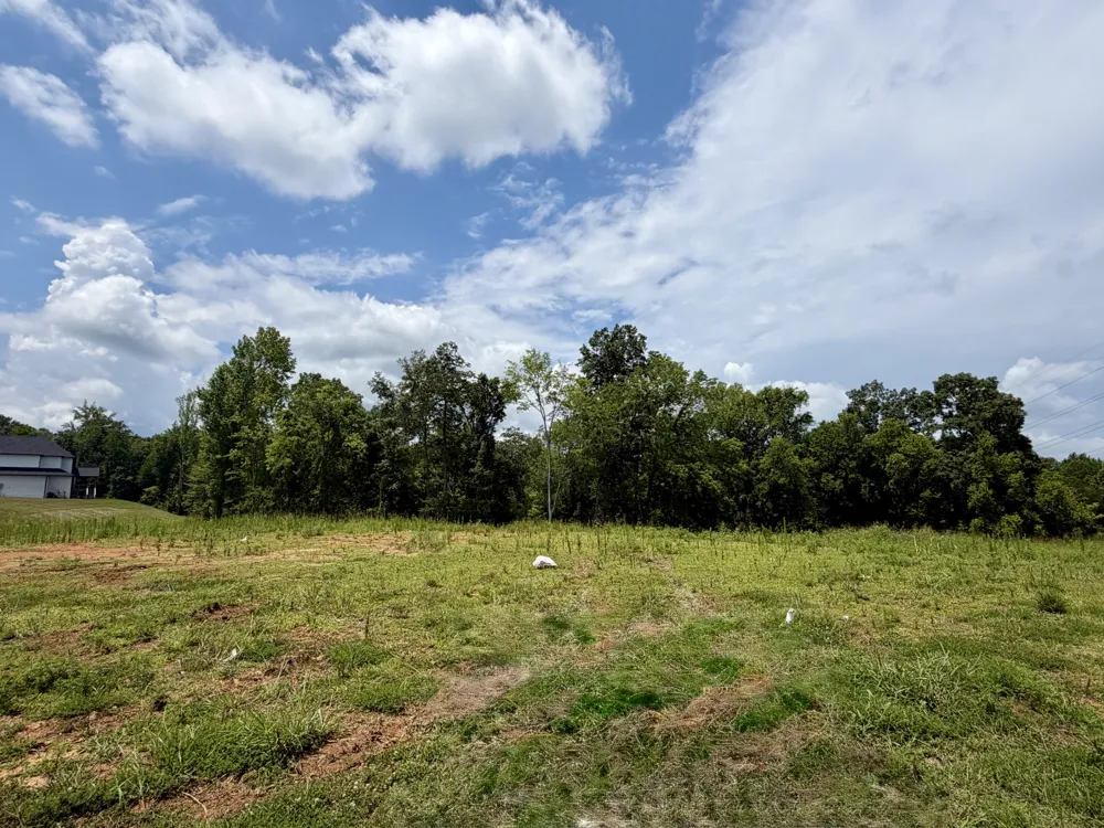 2054 Daniel Johnson Way Clarksville, TN 37043