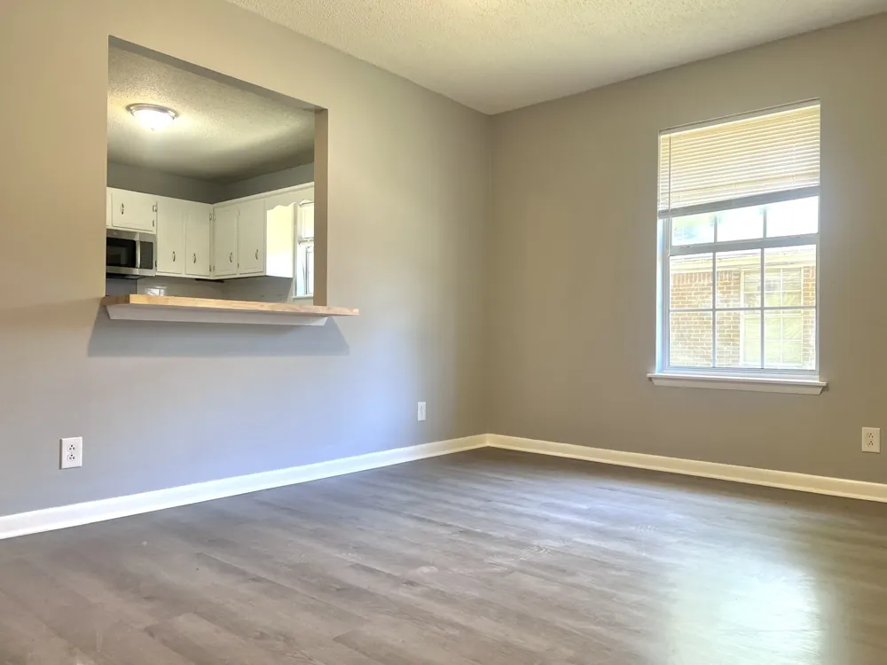 211 Chapel St #H Clarksville, TN 37042