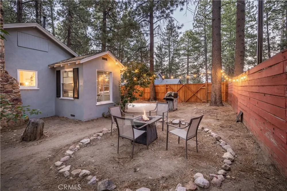 541 Timber Lane Big Bear Lake, CA 92315