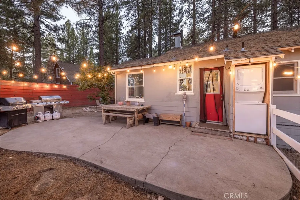 541 Timber Lane Big Bear Lake, CA 92315
