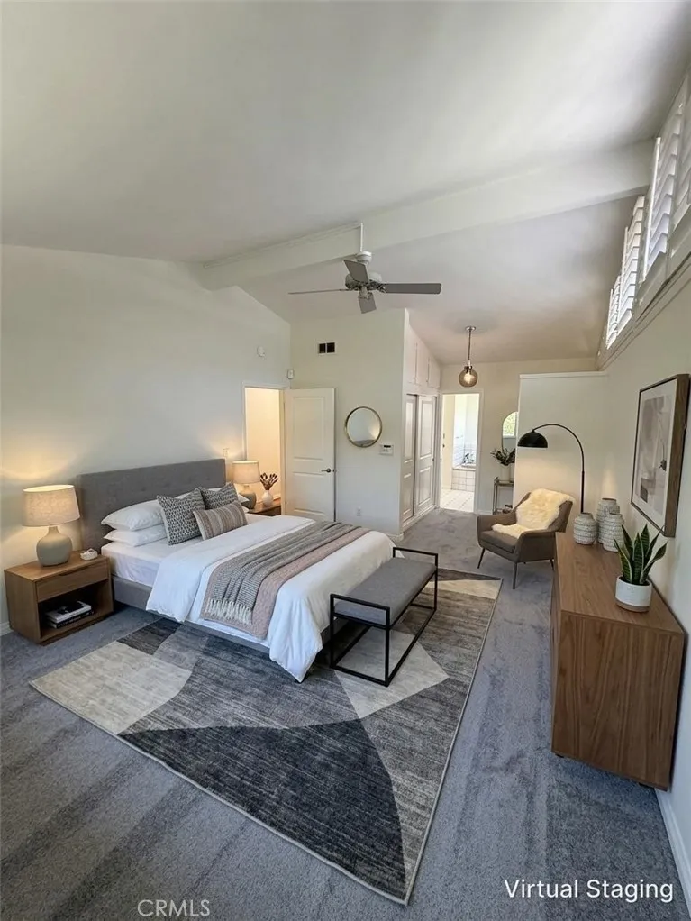 18836 La Amistad Tarzana, CA 91356
