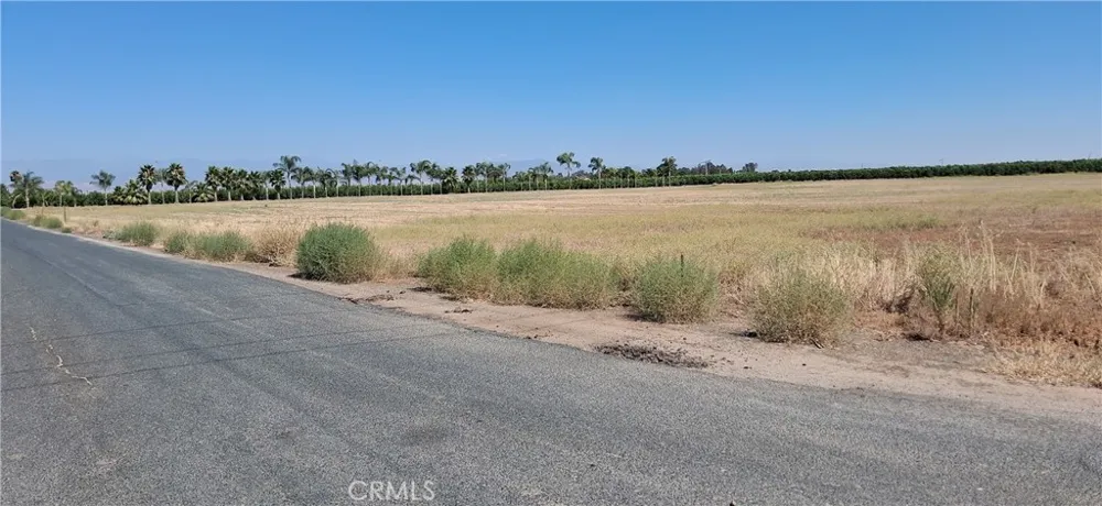 Rd 224 Ducor, CA 93218